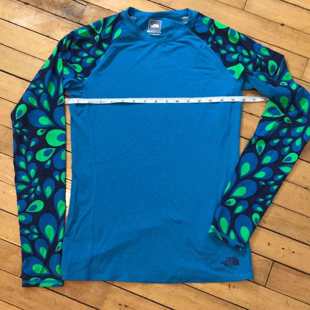 The North Face Top Sz S/P - Picture 5 of 7